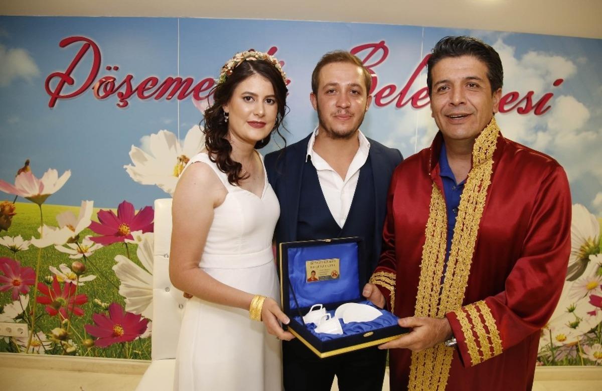 D&ouml;şemealtı Belediyesi 2019 Yılında 469 &ccedil;iftin nikahını kıydı