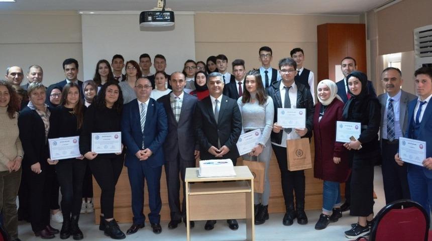 Girişimci adayları sertifikalarını aldı