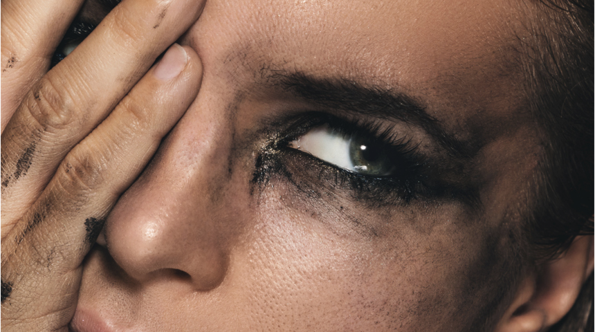 Makyajın zararlarından korunun! Yanlış kullanım göz problemlerine yol açıyor