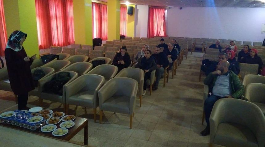 Erdek İl&ccedil;e Tarım ve Orman M&uuml;d&uuml;rl&uuml;ğ&uuml; bilgilendirme toplantısı yaptı