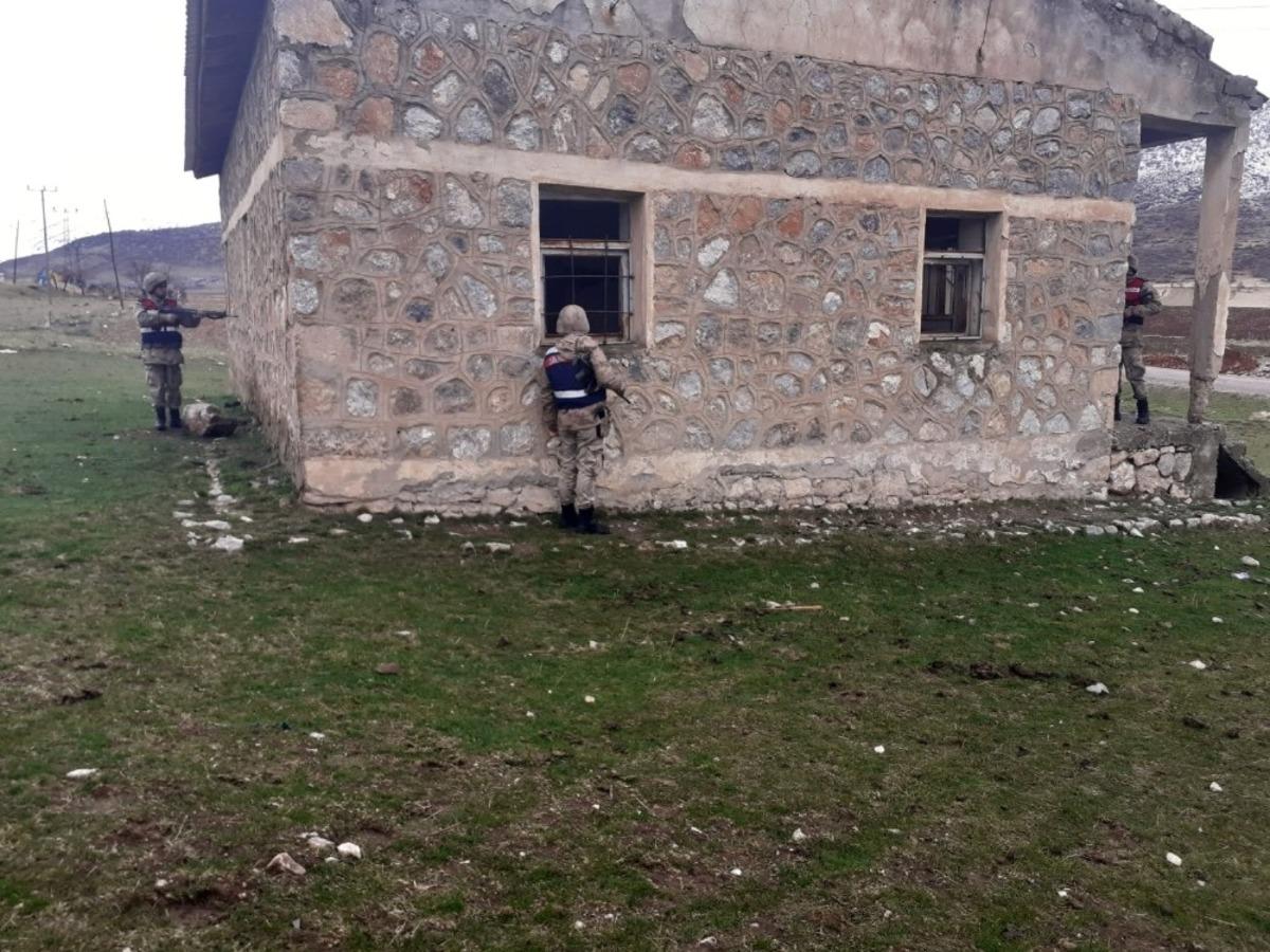 Jandarmadan huzur ve g&uuml;ven uygulaması