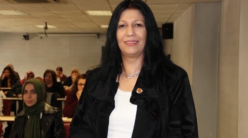 Muhtar olmadan yeniden dernek başkanı se&ccedil;ildi