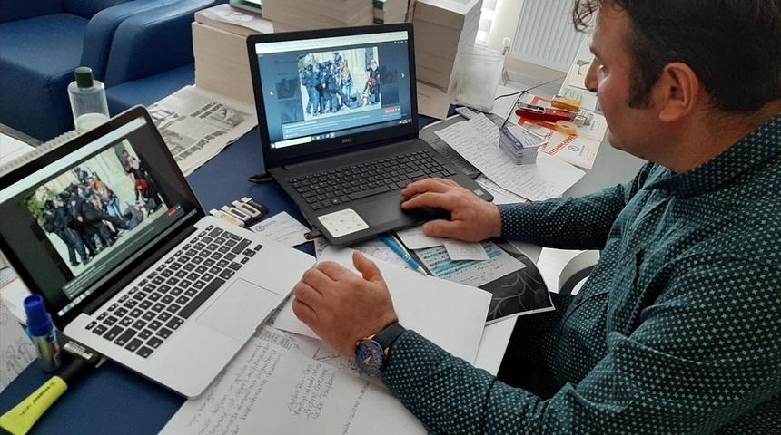 Eğitim-Bir-Sen Ardahan Şube Başkanı &Ccedil;akmak, AA'nın "Yılın Fotoğrafları"nı oyladı