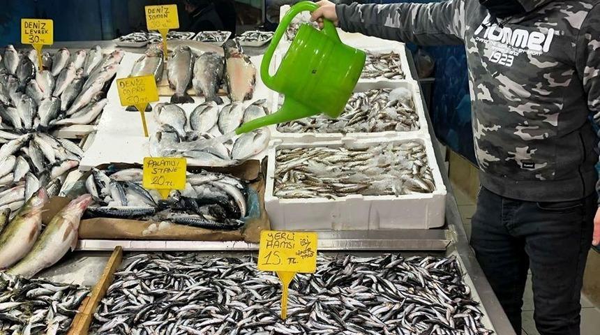 Balık bu sezon y&uuml;z g&uuml;ld&uuml;rmedi