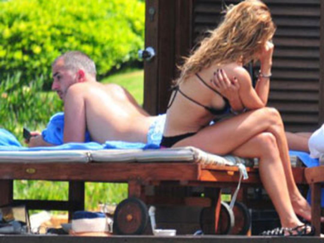 Hemen ka&ccedil; benimla değilsın