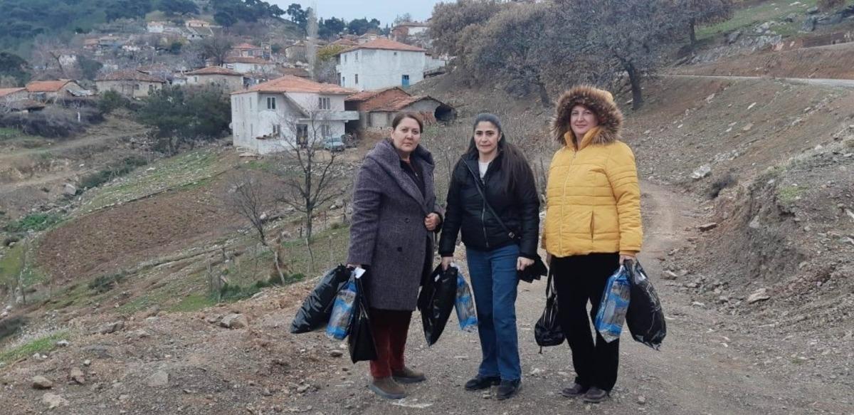 Burhaniye&rsquo;de 25 &ccedil;ocuk giydirildi