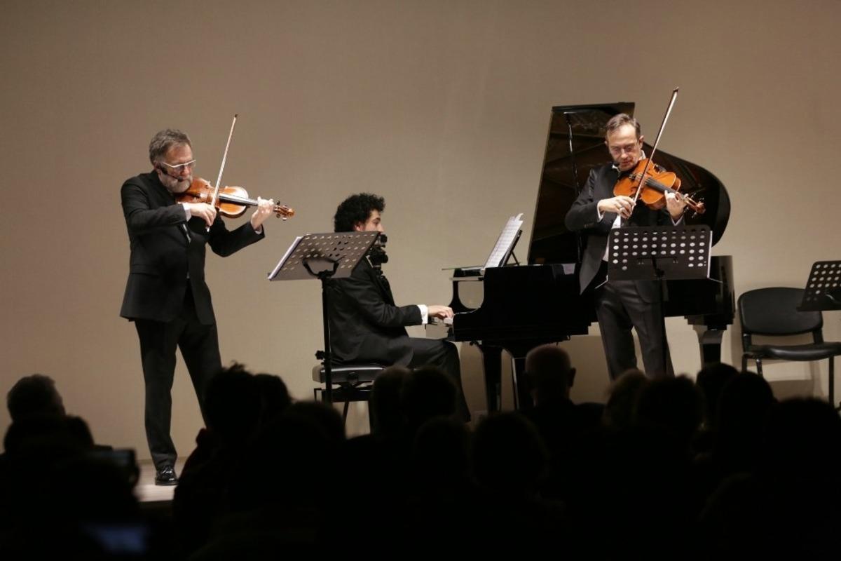 Komiklasik&rsquo;ten kahkaha tufanı