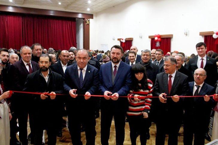 Turhal’da ilk kitap fuarı açıldı G2