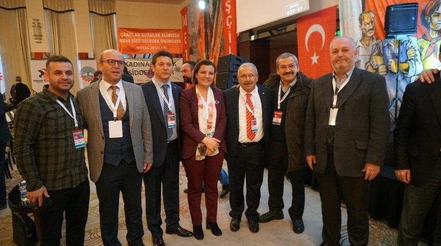 İş&ccedil;ilerden Başkan H&uuml;rriyet&rsquo;e emek &ouml;d&uuml;l&uuml;