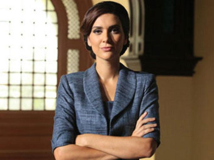 Bergüzar Korel'in ağrıları başladı G4