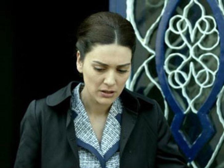 Bergüzar Korel'in ağrıları başladı G5