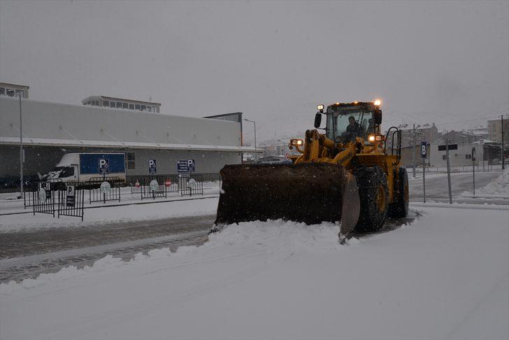 Bilecik'te kar yağışı etkili oluyor G2