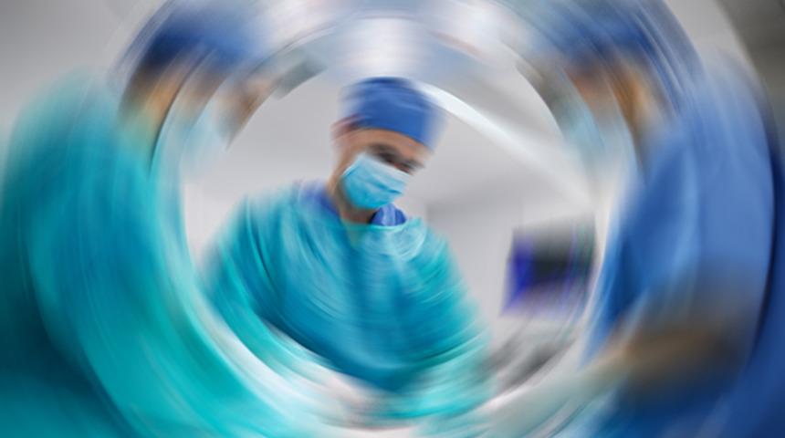 Romanya'da kanser hastası ameliyat sırasında yanarak öldü