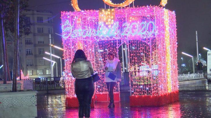 Taksim Meydanı'nda yılbaşı hazırlıkları  G2