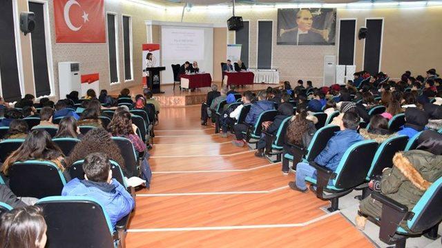 Erzincan’da Ben Aşk’ım Mevlana Celaleddin-i Rumi” paneli yapıldı