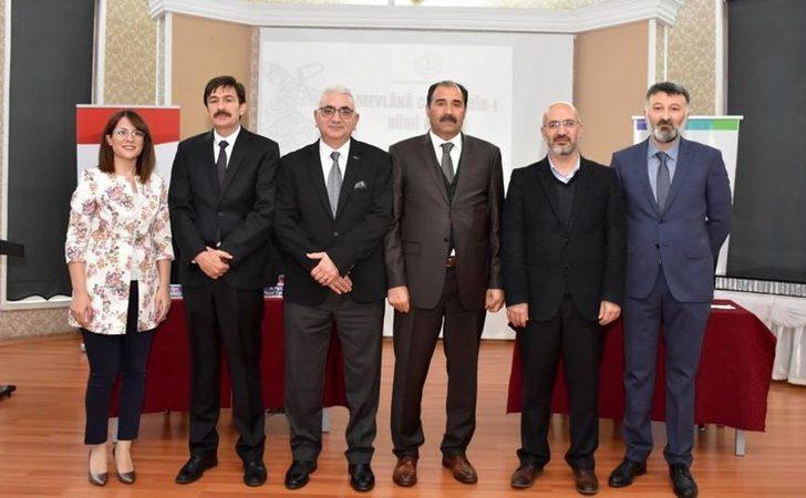 Erzincan’da "Ben Aşk’ım Mevlana Celaleddin-i Rumi” paneli yapıldı G3