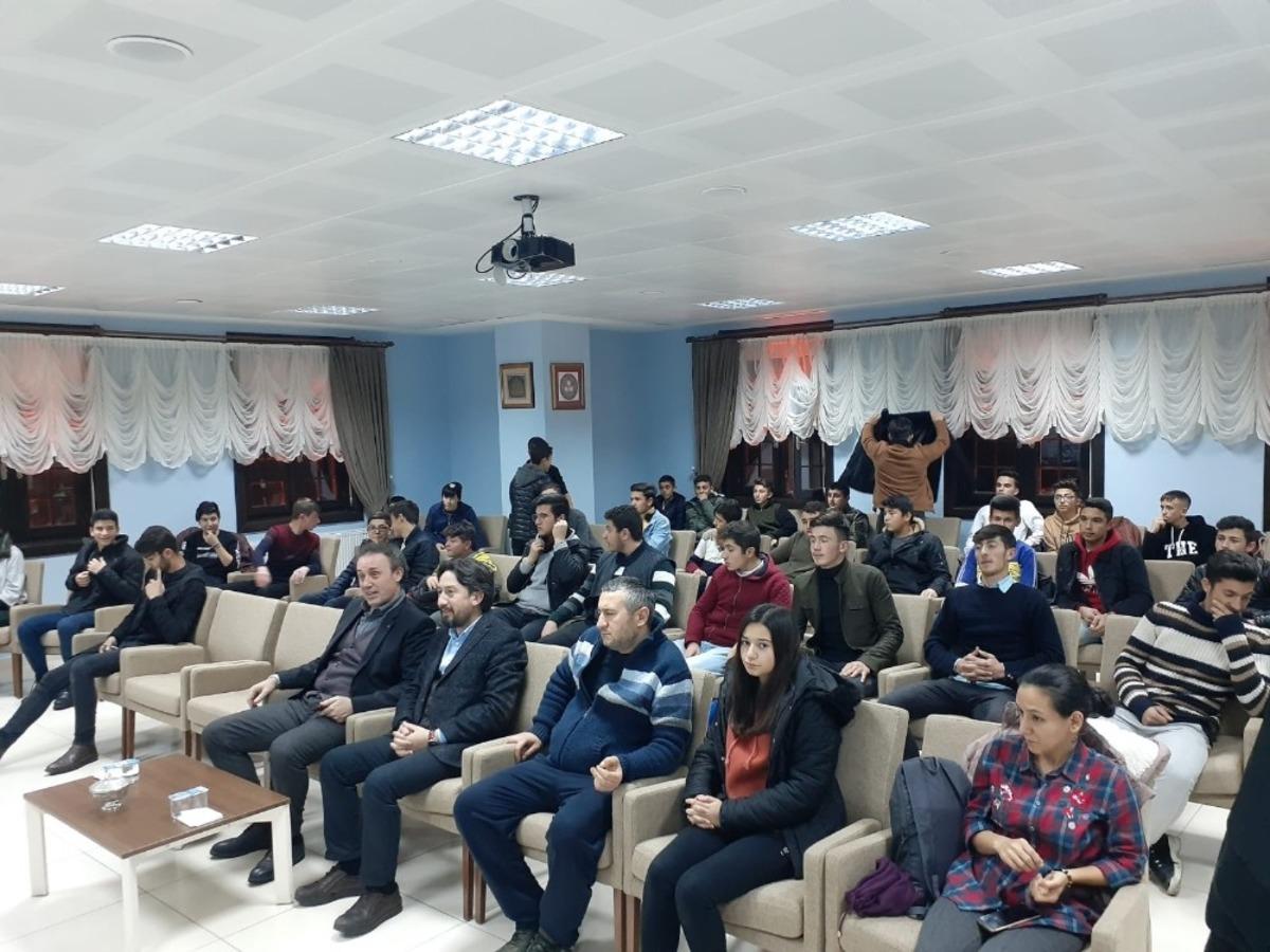 Sincan&rsquo;da bilgi okuryazarlığı eğitimi