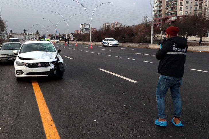 Ankara'da otomobilin çarptığı 2 kadın hayatını kaybetti G4