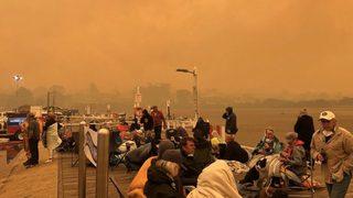 Her yer kızıla kesti! 4 bin kişi tahliye edildi