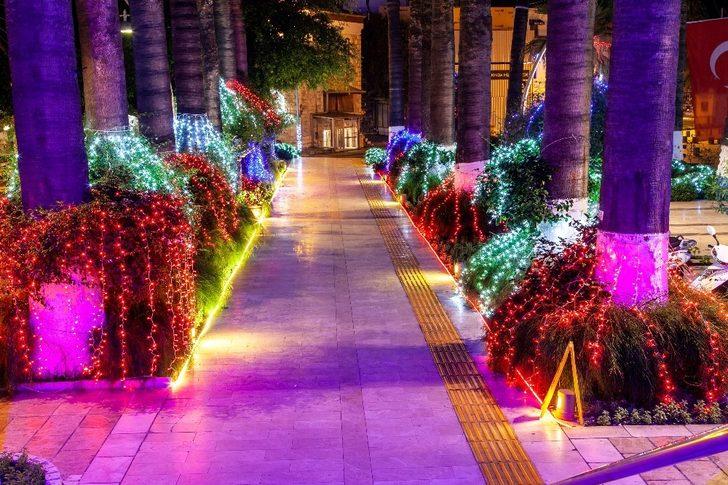 Bodrum sokakları rengarenk oldu G1