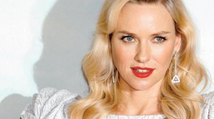 Naomi Watts 3 yıl önce gül hastalığına yakalandığını anlattı