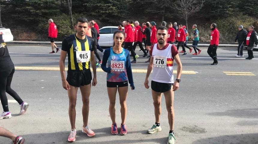 B&uuml;y&uuml;k Atat&uuml;rk Koşusu&rsquo;nda Kayserili Sporcular &Ouml;nemli Dereceler Elde Etti