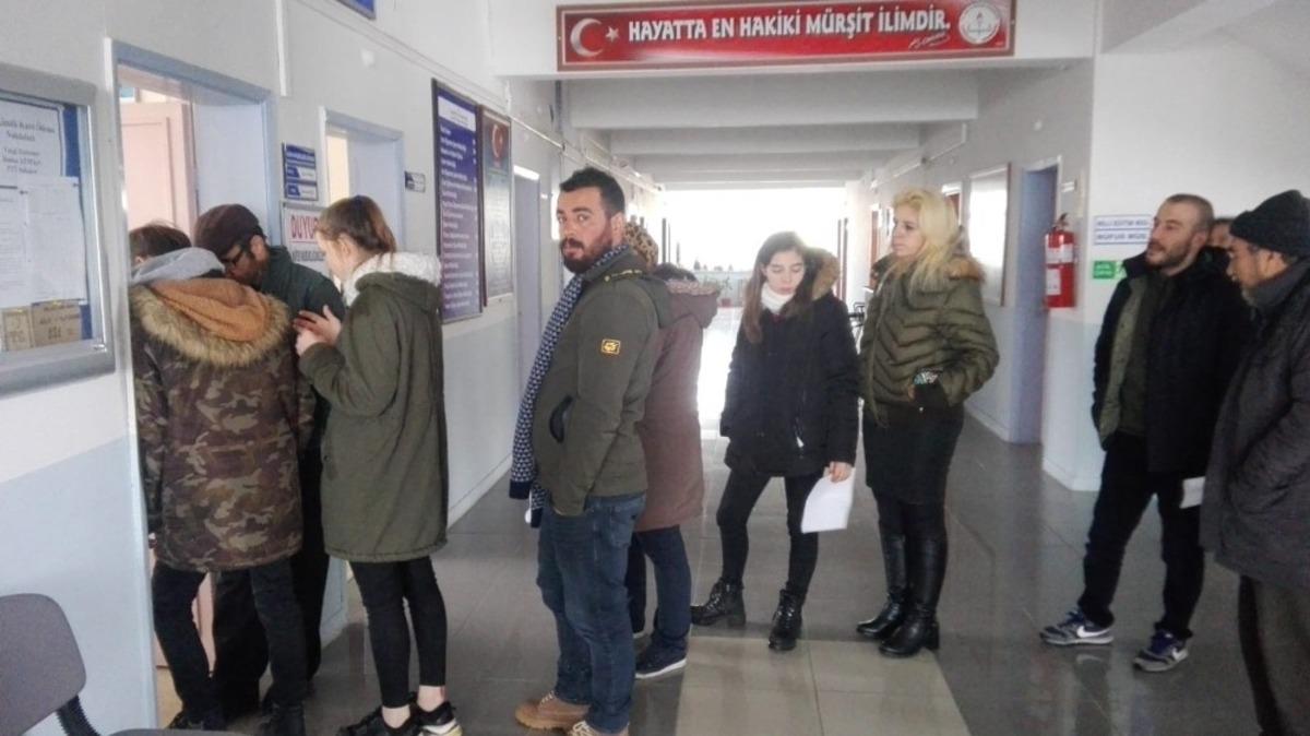 Vatandaş bug&uuml;n son sanıp n&uuml;fus m&uuml;d&uuml;rl&uuml;klerine akın etti