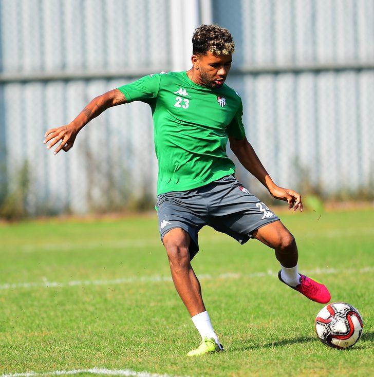 Bursaspor'da ilk yolcular belli oldu G1