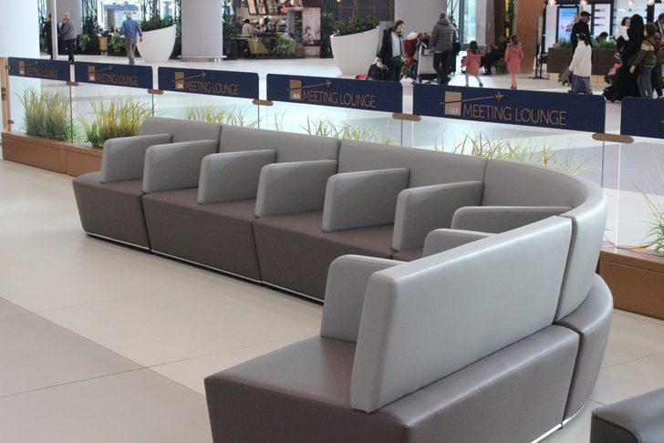 İstanbul Havalimanı'nda yeni dönem! Pankart kaldırarak yolcu karşılama yasaklandı G5