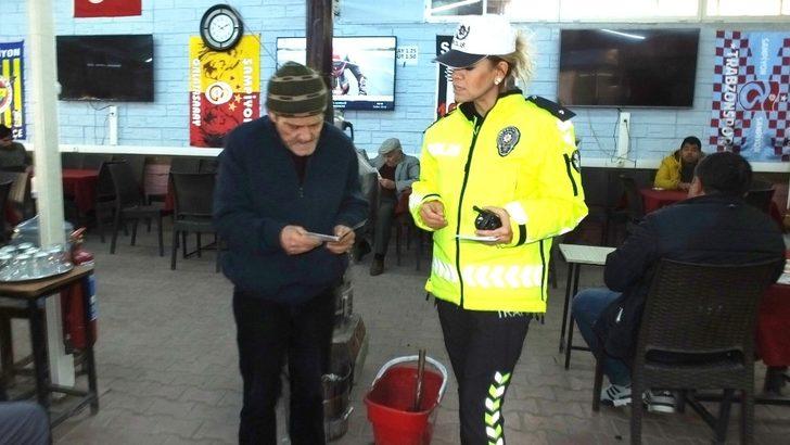 Balıkesir’de polis yılbaşı akşamında hırsızlık ve dolanrılıcılığa karşı uyardı G1