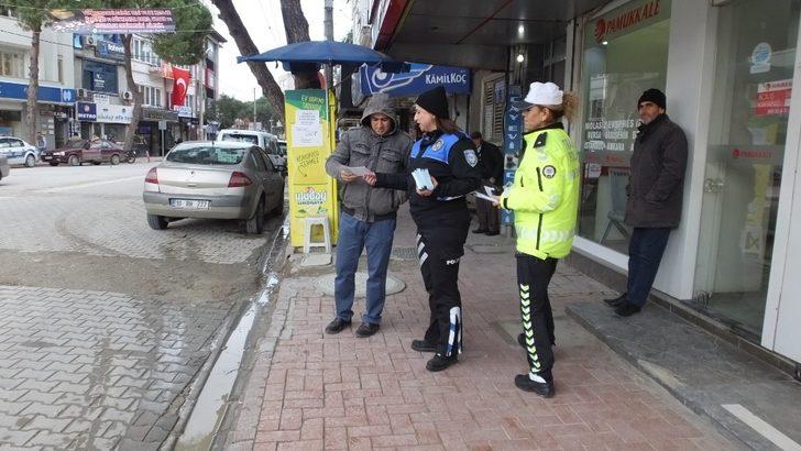Balıkesir’de polis yılbaşı akşamında hırsızlık ve dolanrılıcılığa karşı uyardı G2