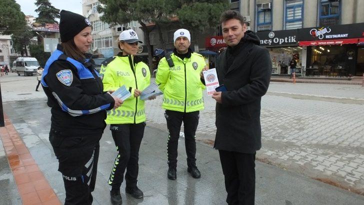 Balıkesir’de polis yılbaşı akşamında hırsızlık ve dolanrılıcılığa karşı uyardı G5