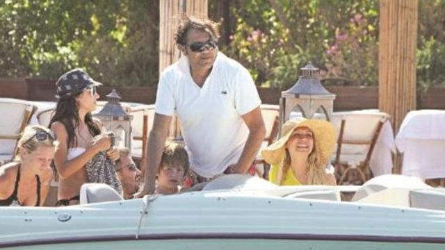 Oğluyla çapkınlıkta