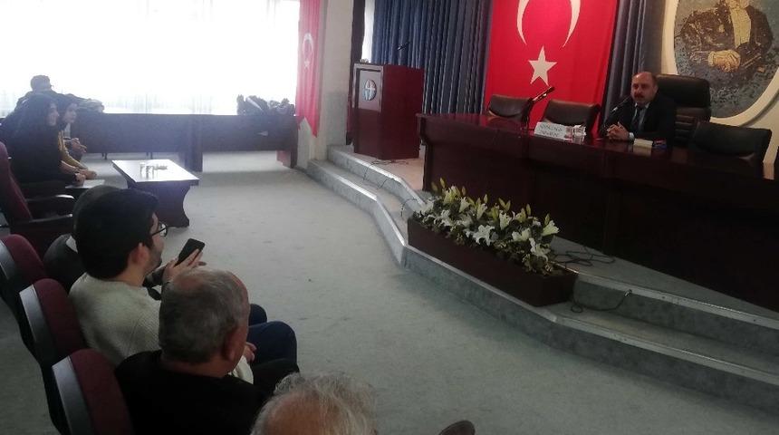 GA&Uuml;N&rsquo;de &ccedil;&ouml;z&uuml;m &ouml;nerileri konferansı