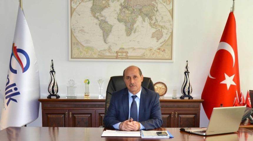 Esenlik Genel M&uuml;d&uuml;r&uuml; &Uuml;nl&uuml;&rsquo;den yeni yıl kutlaması