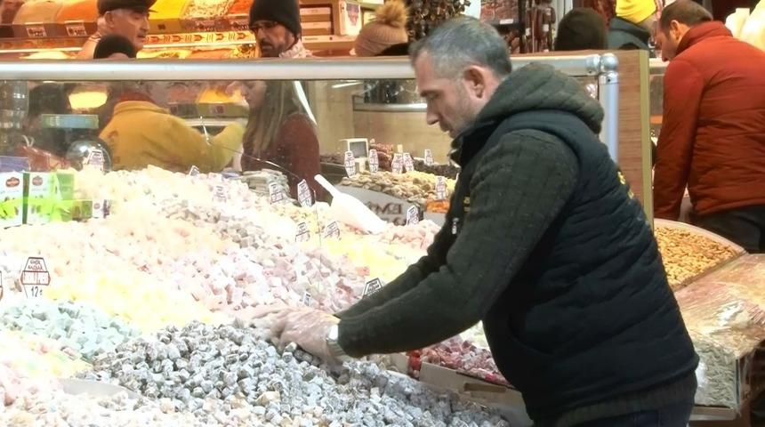 TÜİK - Ekonomik güven endeksi Mart'ta 98.9'a yükseldi