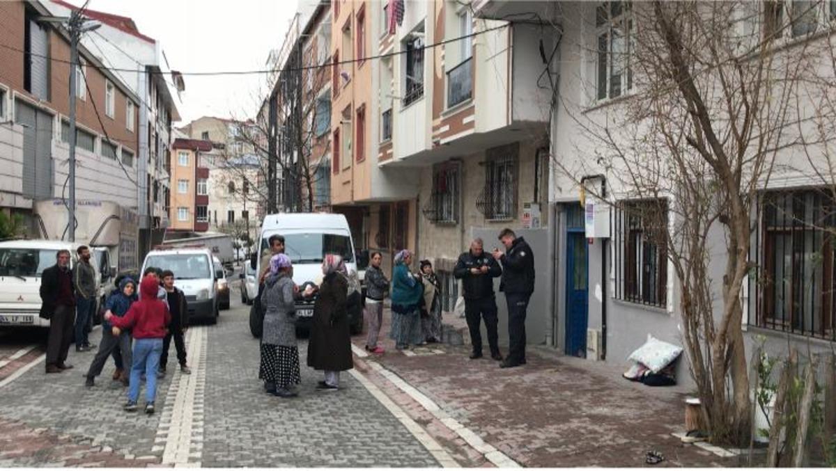 G&uuml;vercin yakalamak isteyen &ccedil;ocuk 4. kattaki terastan d&uuml;şt&uuml;