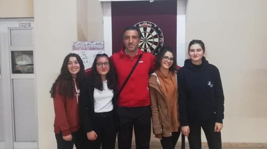 Gazi&rsquo;nin sultanları dartta da birinci oldu