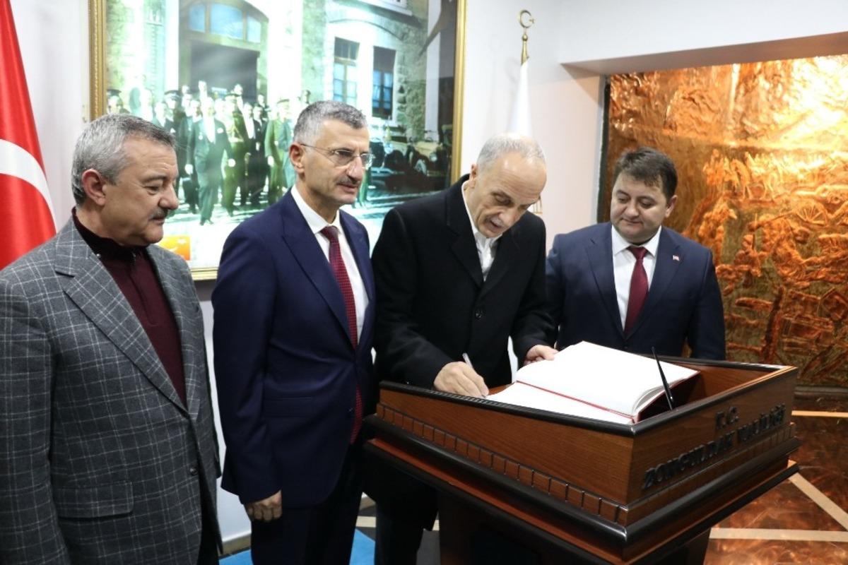 T&uuml;rk-İş Başkanı Atalay&rsquo;dan ka&ccedil;ak maden ocakları a&ccedil;ıklaması