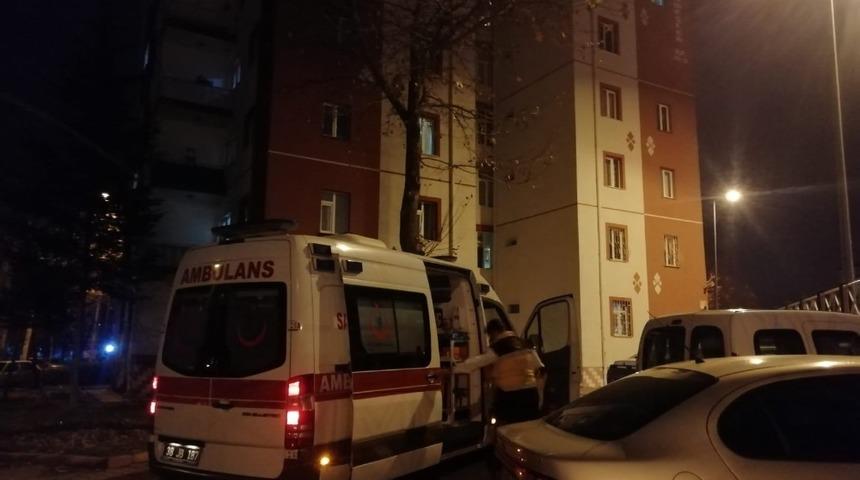 Bunalıma girdi, kendini astı