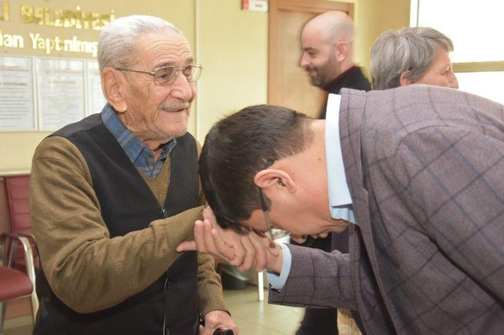 Nazilli’de asırlık çınarlar yeni yıla protokolle girdi G1