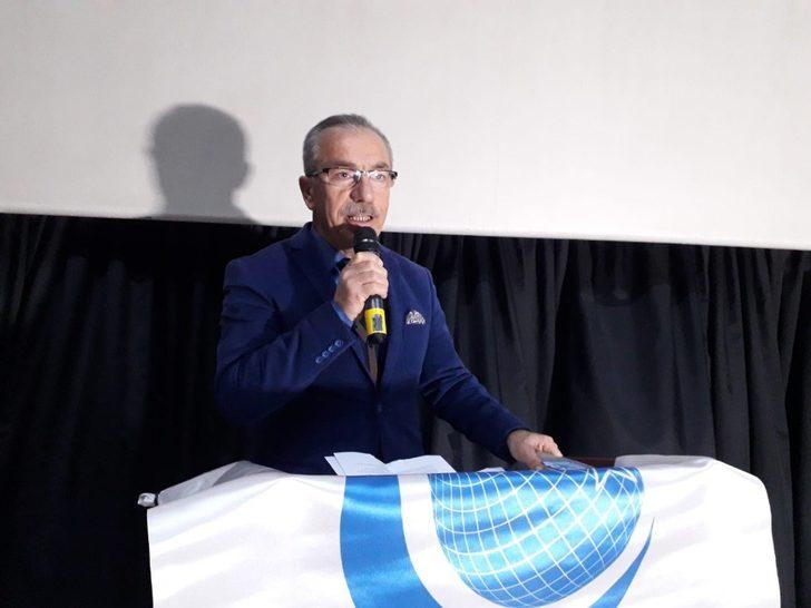 Kozan’da “Mekke’nin Fethi ve Kur’an Ziyafeti” konulu konferans G3