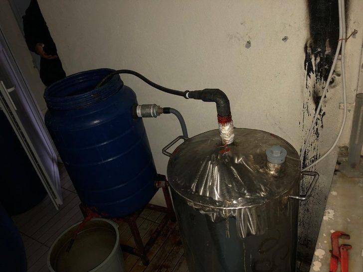 Malatya’da 3 bin 560 litre sahte içki ele geçirildi G2