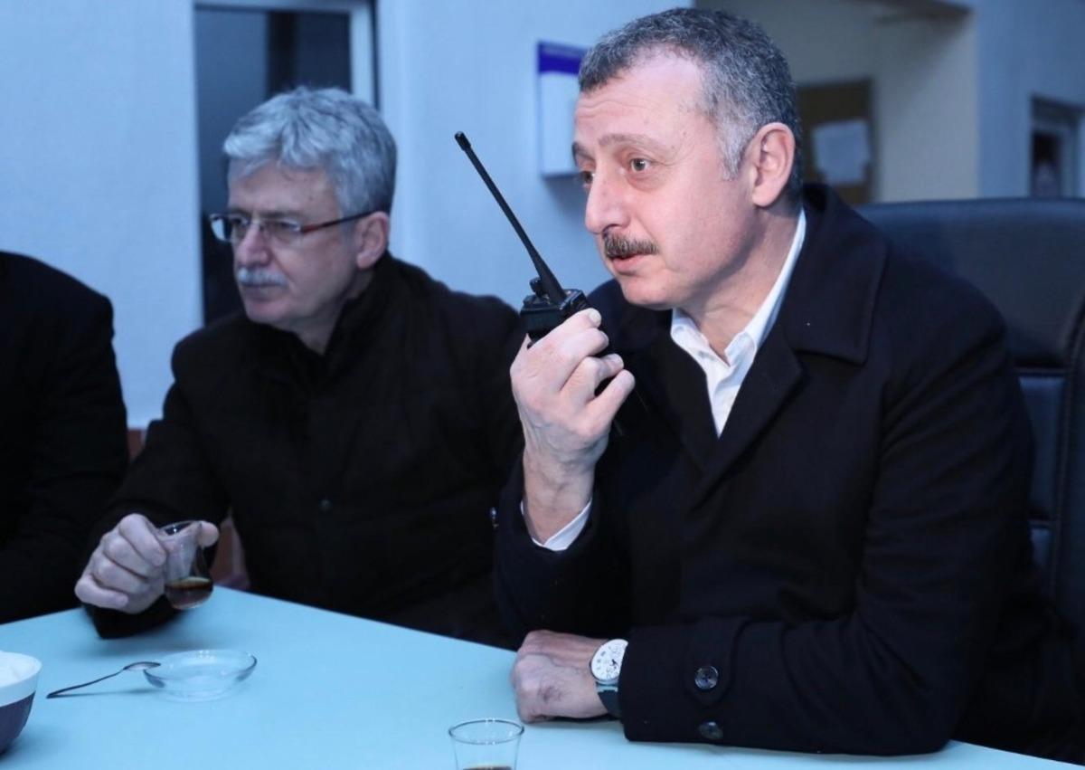 Başkan B&uuml;y&uuml;kakın yeni yıl &ouml;ncesi 119 personelin y&uuml;z&uuml;n&uuml; g&uuml;ld&uuml;rd&uuml;