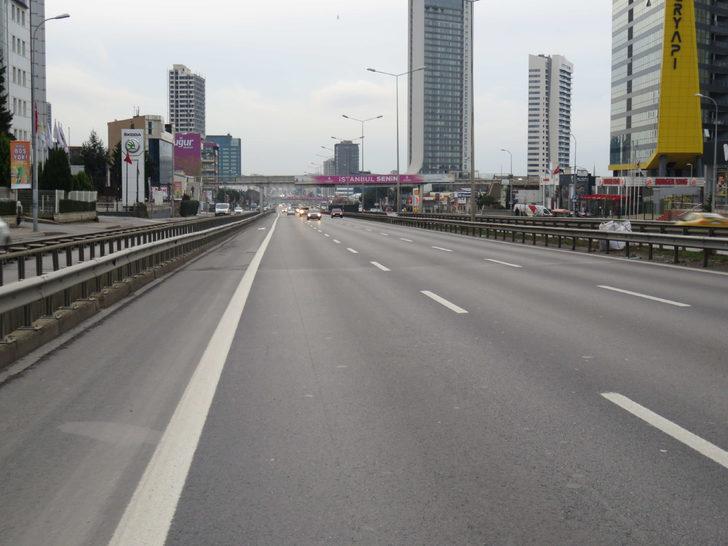 İstanbul'da 2020'nin ilk günü yollar boş kaldı G5