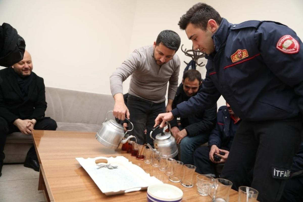 Belediye Başkanı Rasim Arı&rsquo;dan yılbaşı ziyaretleri