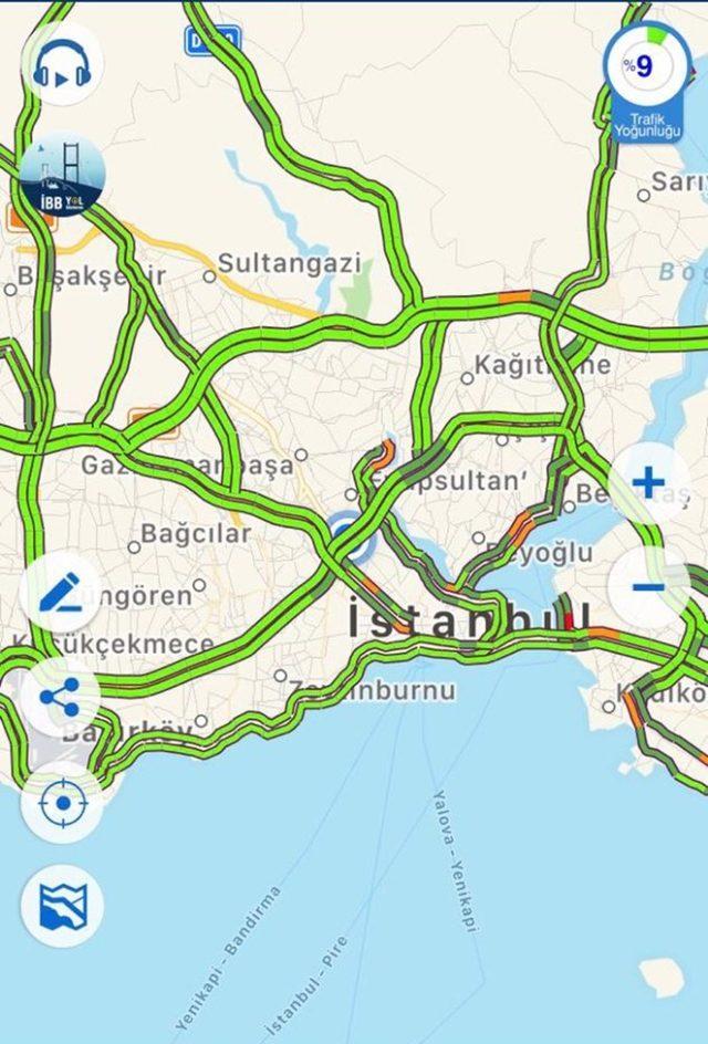 İstanbul’da yeni yılın ilk gününde yollar boş kaldı