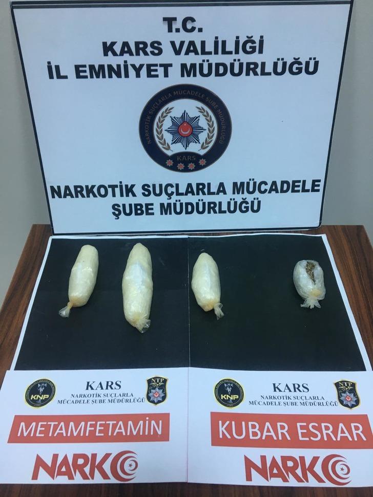 Bağırsaklarından çıkanlar doktorları bile şaşırttı! G3