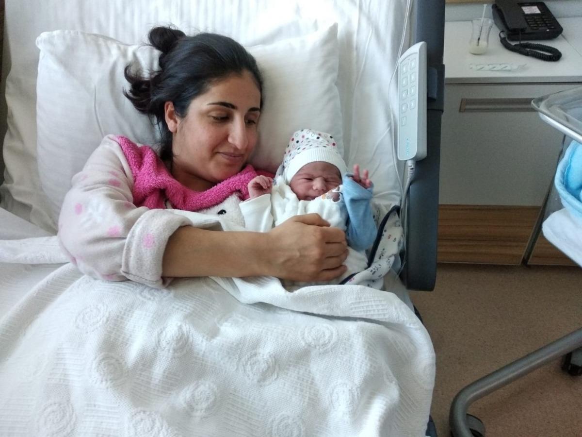 Yılın ilk bebeği ANKA&rsquo;da g&ouml;zlerini a&ccedil;tı