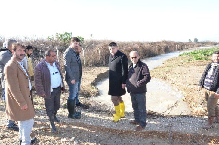 Tarsus’taki taşkına Mersin Büyükşehirden müdahale G4